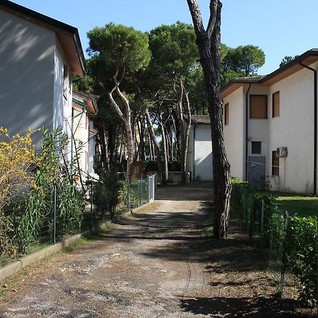Villaggio Solveig Family Apartments Lido di Jesolo Dış mekan fotoğraf